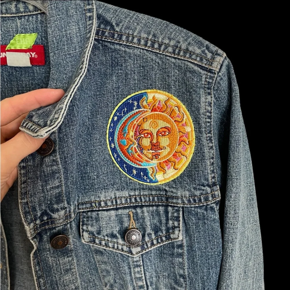 Erika Kelly Apparel UPcycled Denim Jacket Plaid Patchwork Sun & Moon vintage Y2K - Picture 2 of 4